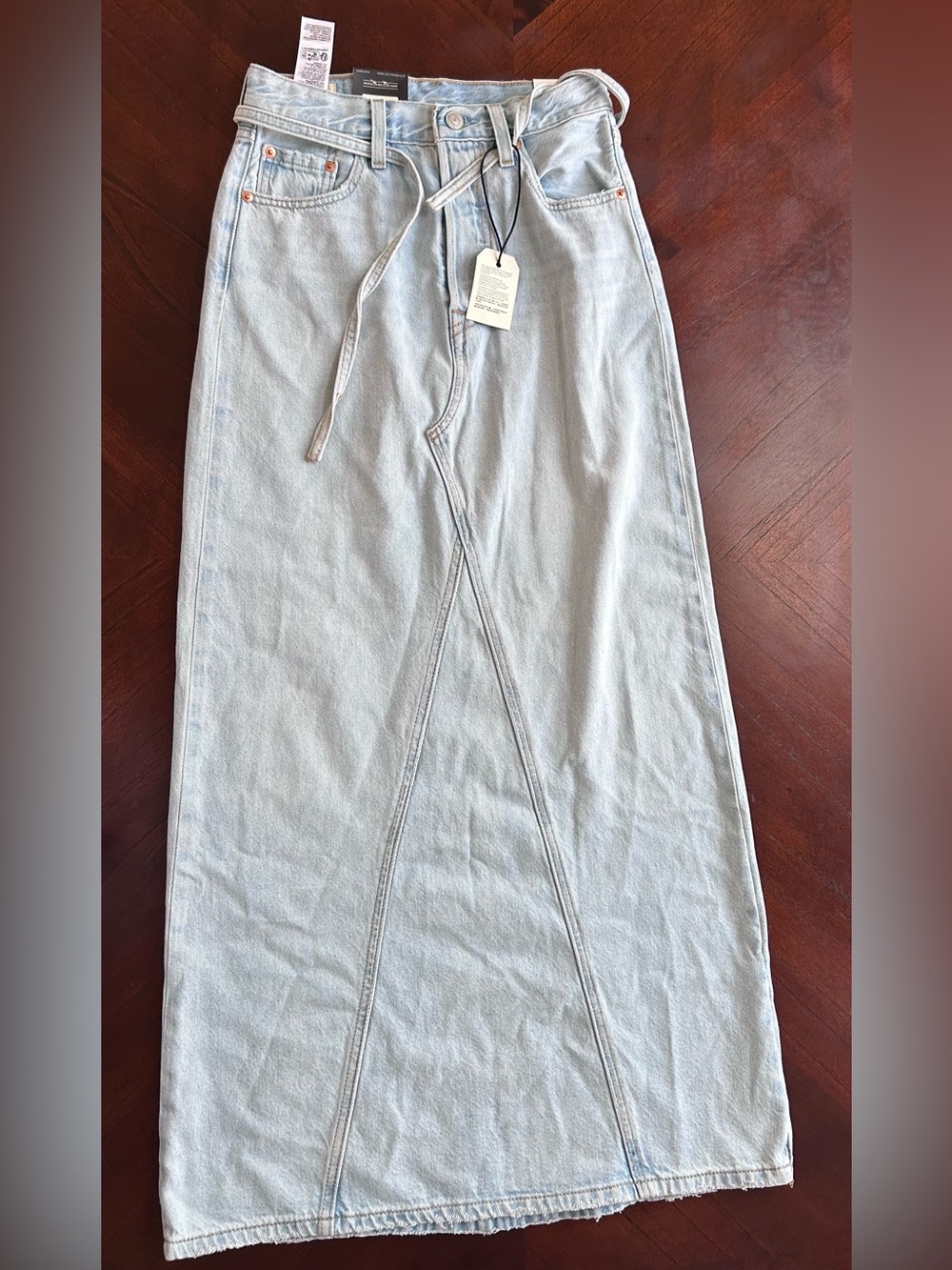 New Levi's Light Blue Denim Maxi Skirt size 24 - Picture 3 of 10